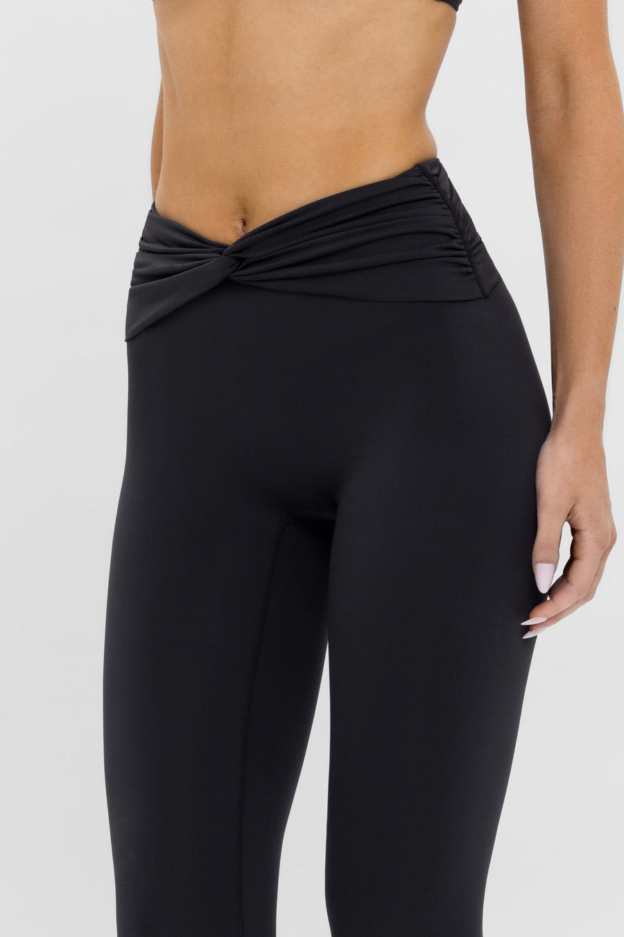 Body Butter™ Twist Legging