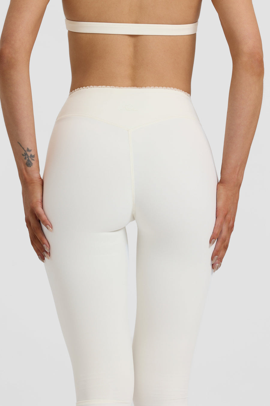 Body Soft™ Bluebelle Staple Leggings