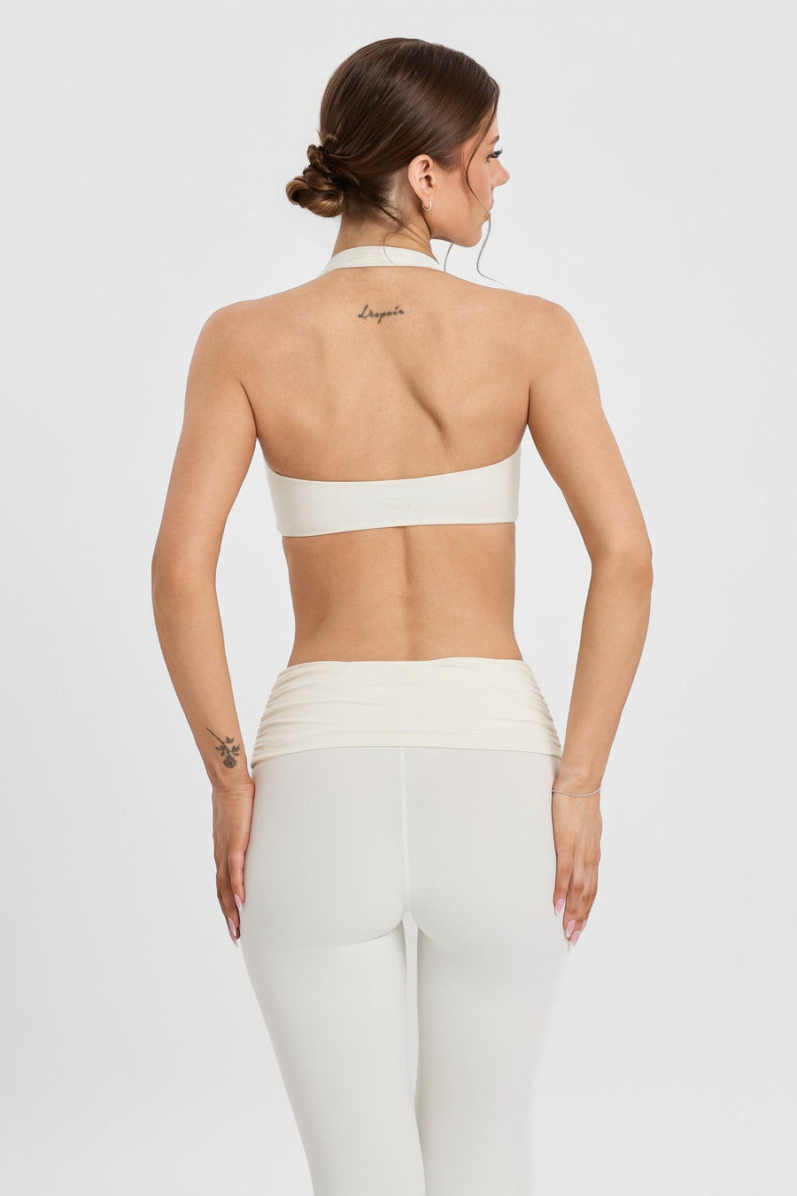Body Butter™ Twist Halter Bra