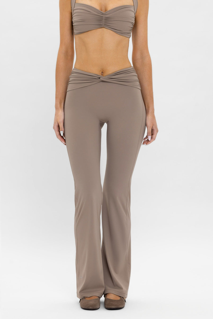 Body Butter™ Twist Pant
